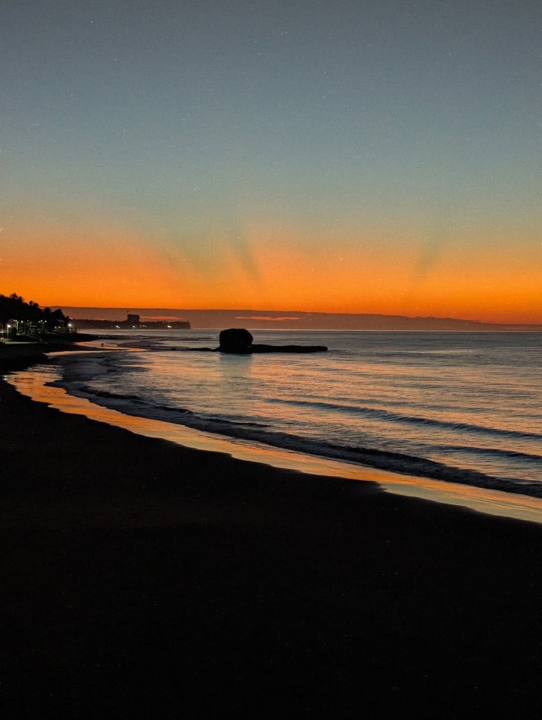 Post 3 by ＬΛＯＬΛ  ＳＵＲＦ ＣΛＭＰ on Instagram (carousel)