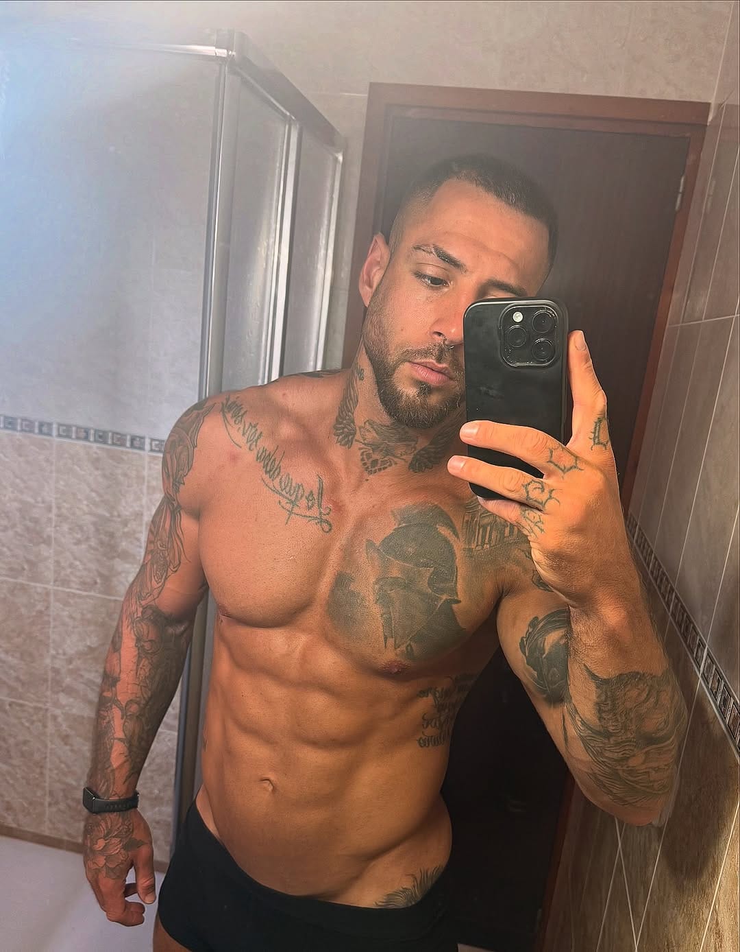 Post 2 by JORGE GORDO | Lifestyle & training on Instagram (image)