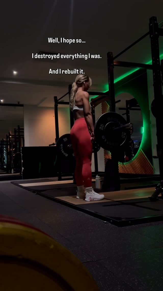Post 6 by 𝕃𝕒𝕦𝕣𝕒 ℝ𝕠𝕤𝕖 𝔹𝕖𝕔𝕜𝕖𝕣 on Instagram (video)