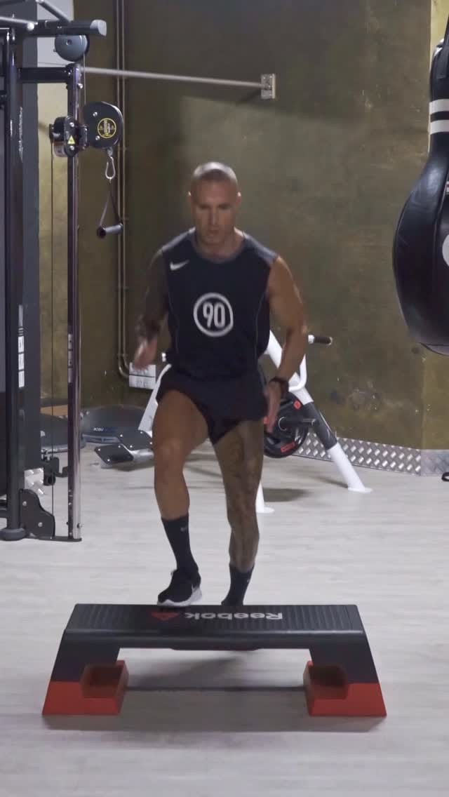 Post 4 by Mourad | Entrenador Personal on Instagram (video)