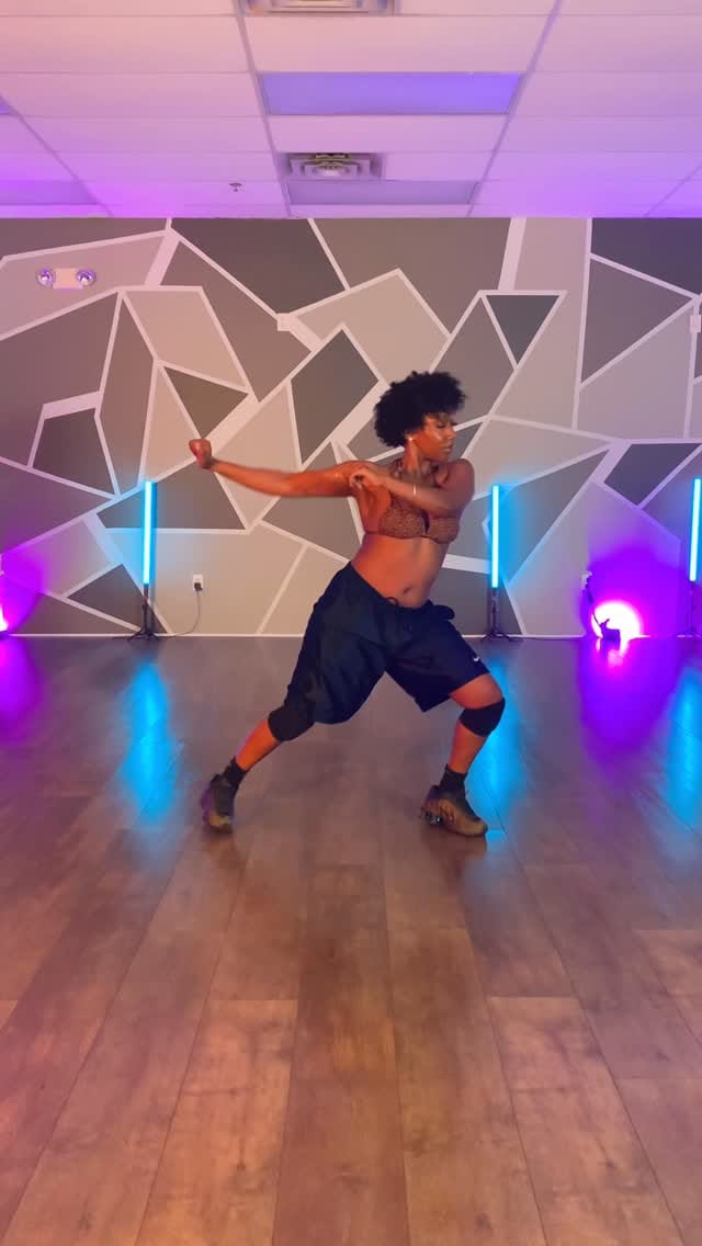 Post 7 by The Workroom on Instagram (video)