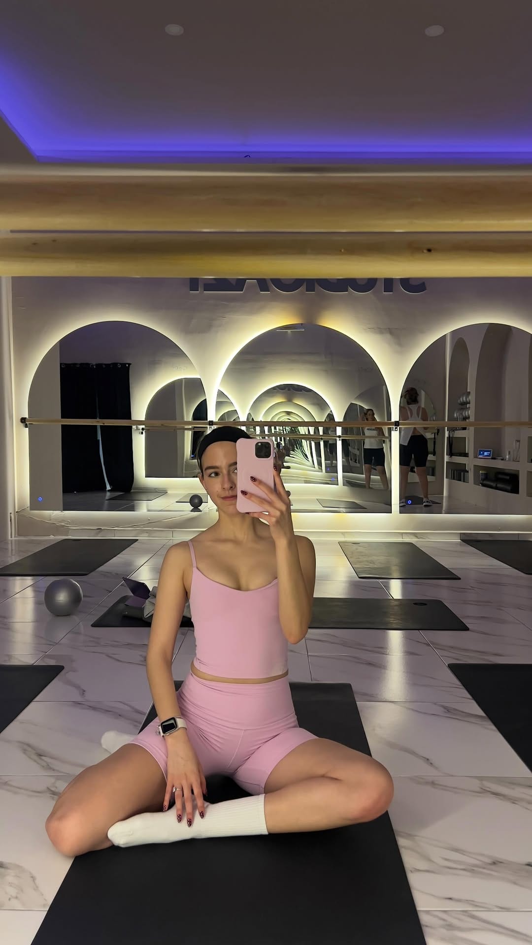 Post 4 by Ana Toledo on Instagram (video)