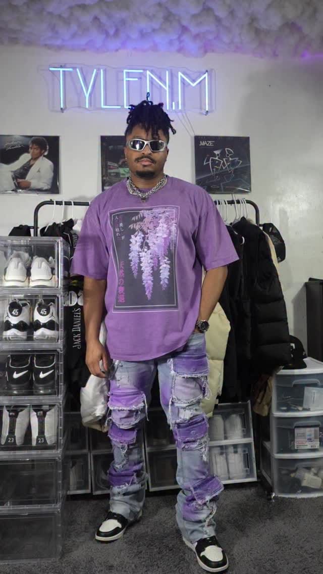 Post 3 by Ty on Instagram (video)