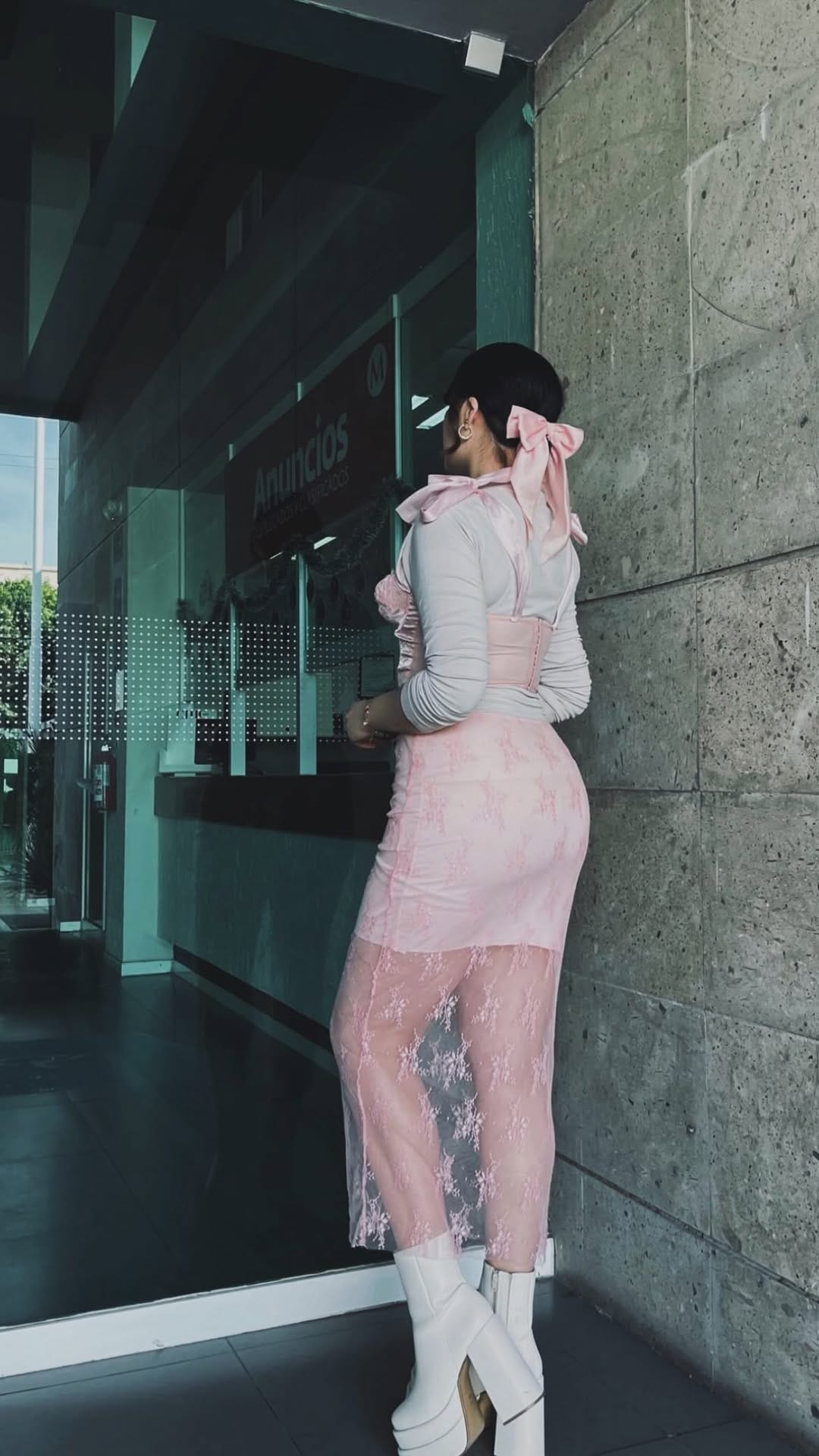 Post 2 by Mich 🍓 on Instagram (video)