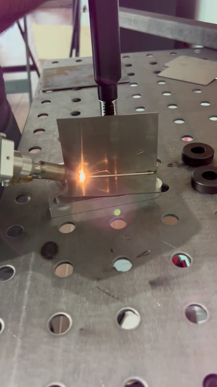 Post 10 by Maquinaria CNC Stanser on Instagram (video)