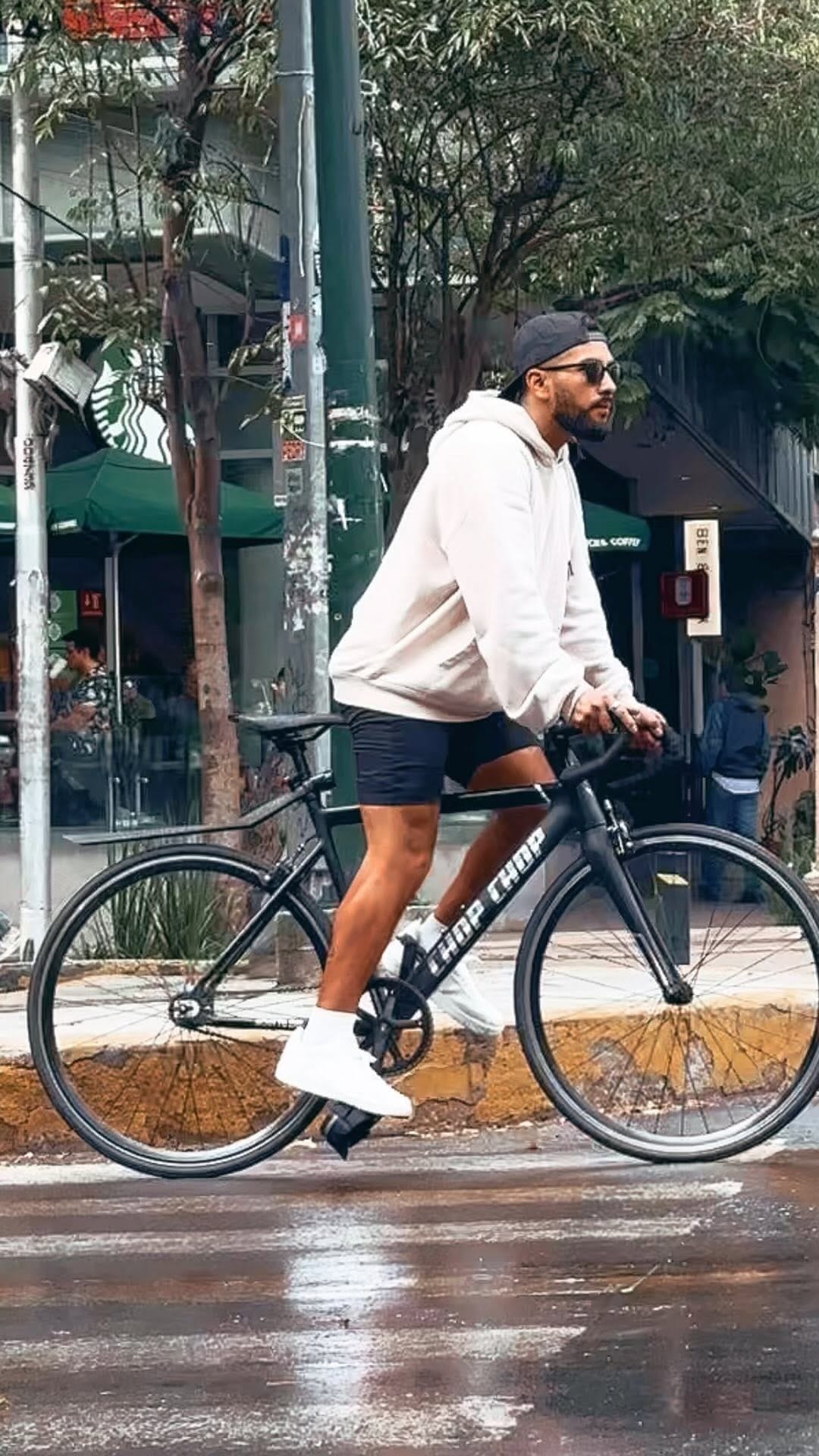 Post 9 by Chop Chop Bikes on Instagram (video)