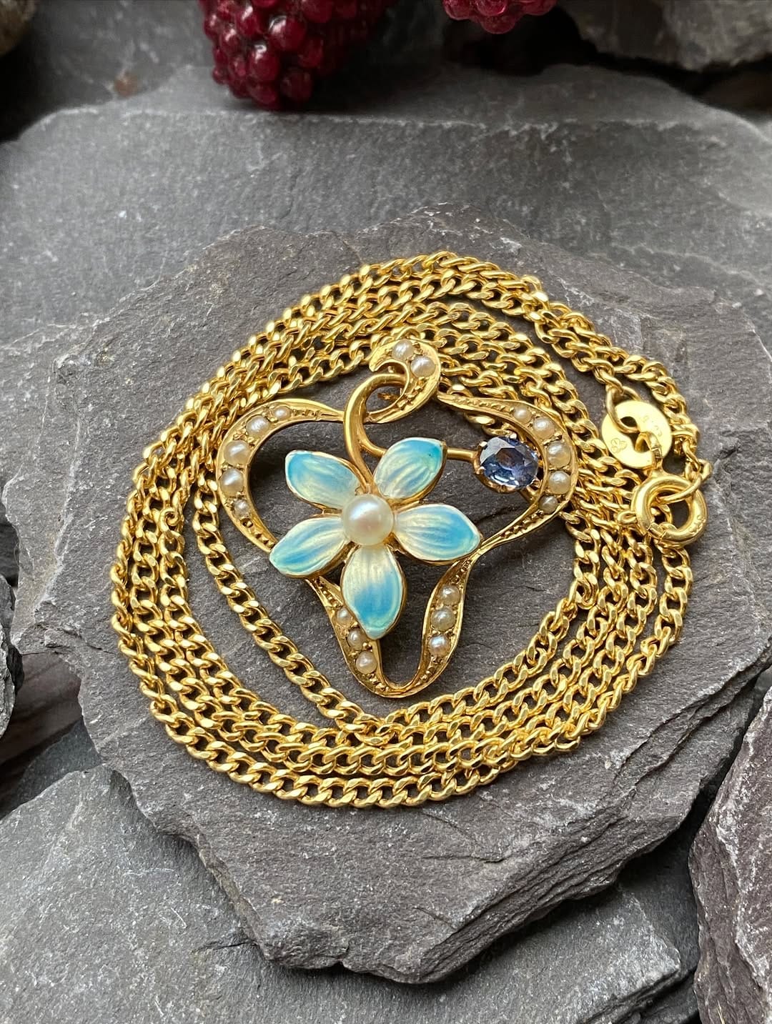 Post 10 by Joseph Leonard Jewellers on Instagram (carousel)