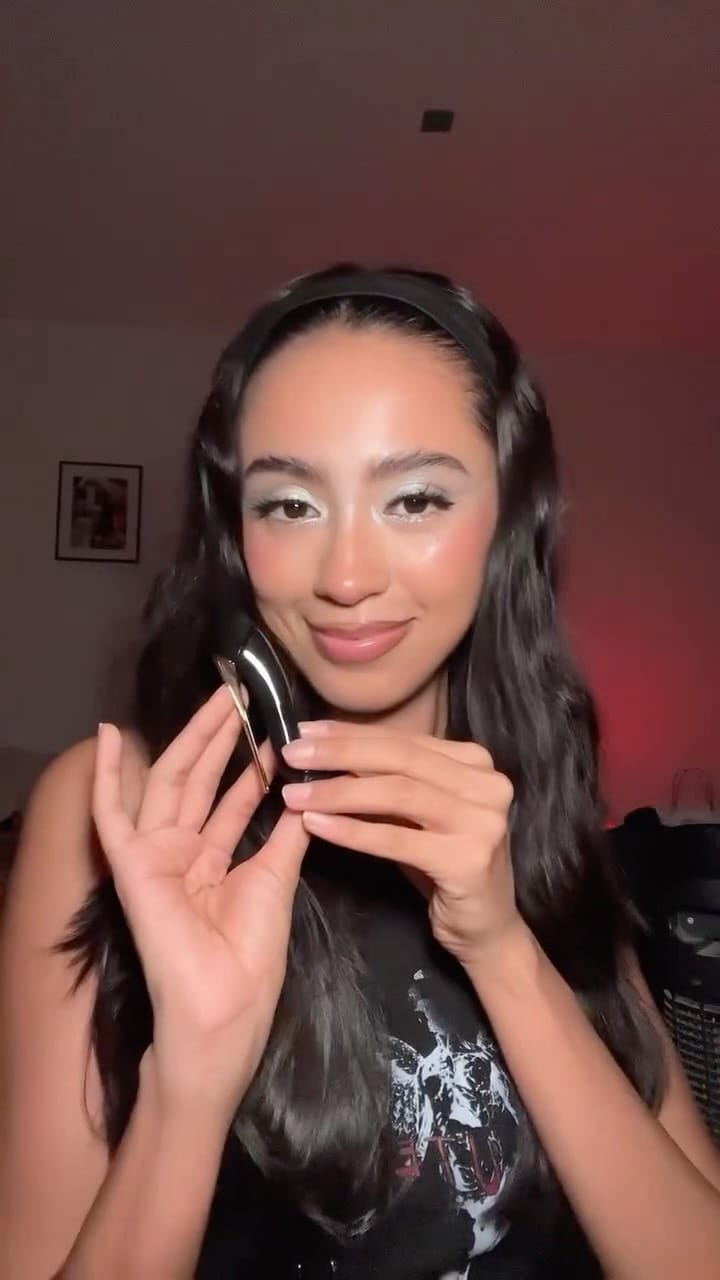 Post 10 by Becca on Instagram (video)