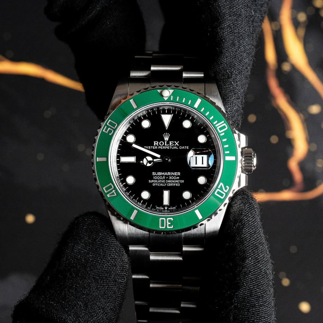 Post 8 by WatchExpertsMx on Instagram (carousel)