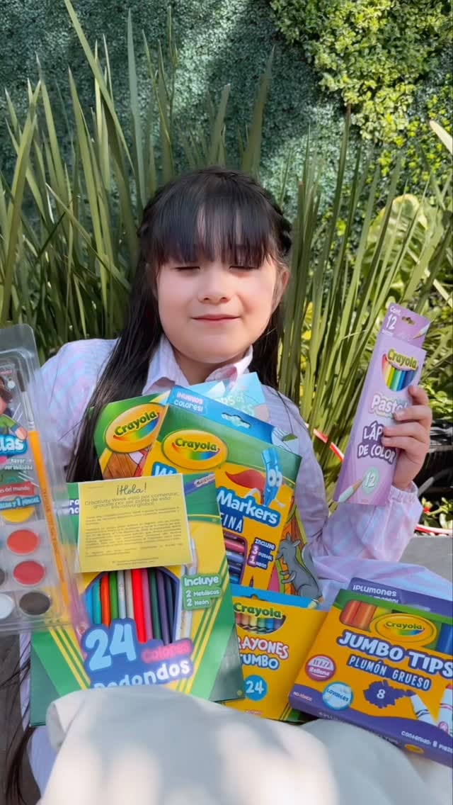Post 10 by 𝔸ℕ𝕋𝕆ℕ𝔼𝕃𝕃𝔸    𝕋𝔸𝔻𝔻𝔼𝕐 on Instagram (video)