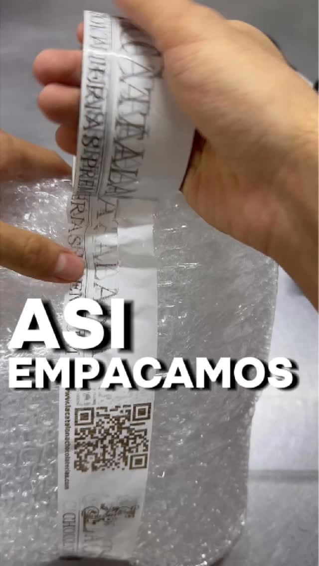 Post 3 by La Catalana Chocolaterías on Instagram (video)
