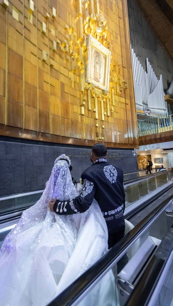Post 10 by VESTIDOS DE NOVIAS on Instagram (video)