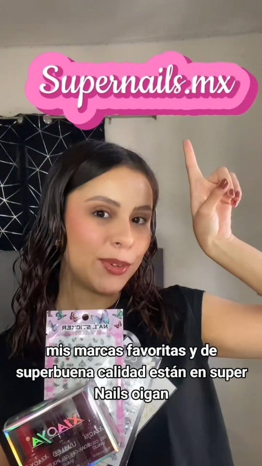 Post 9 by Supernails.mx on Instagram (video)