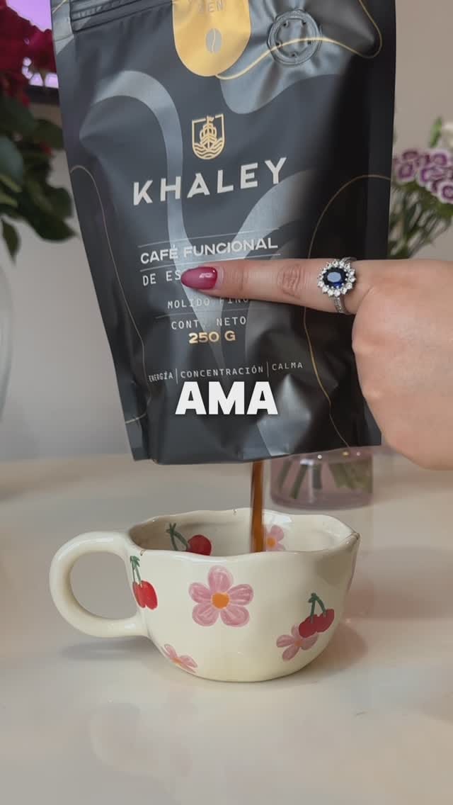 Post 8 by Khaley | Café funcional de especialidad on Instagram (video)