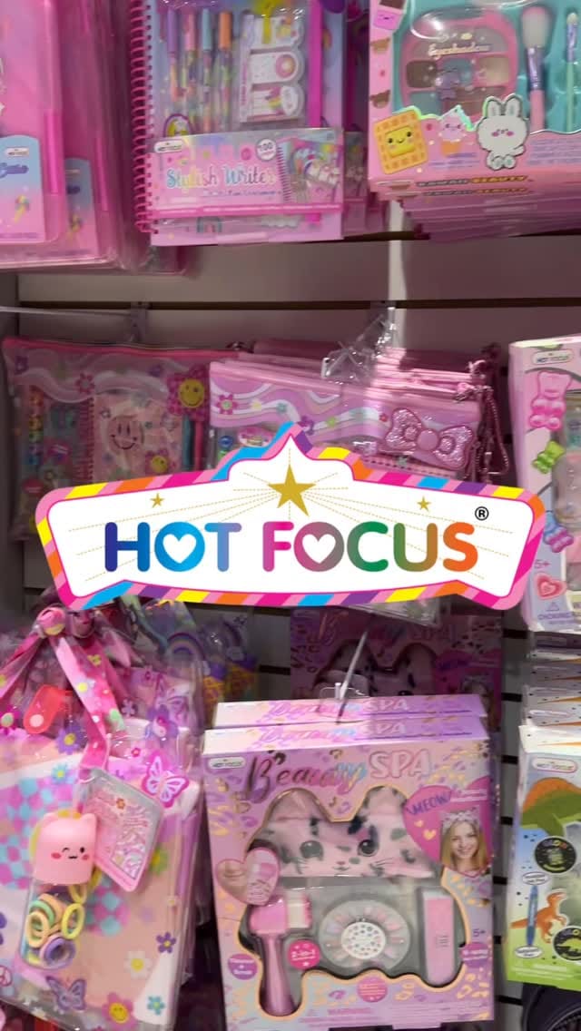 Post 10 by Nina Cosmetic on Instagram (video)