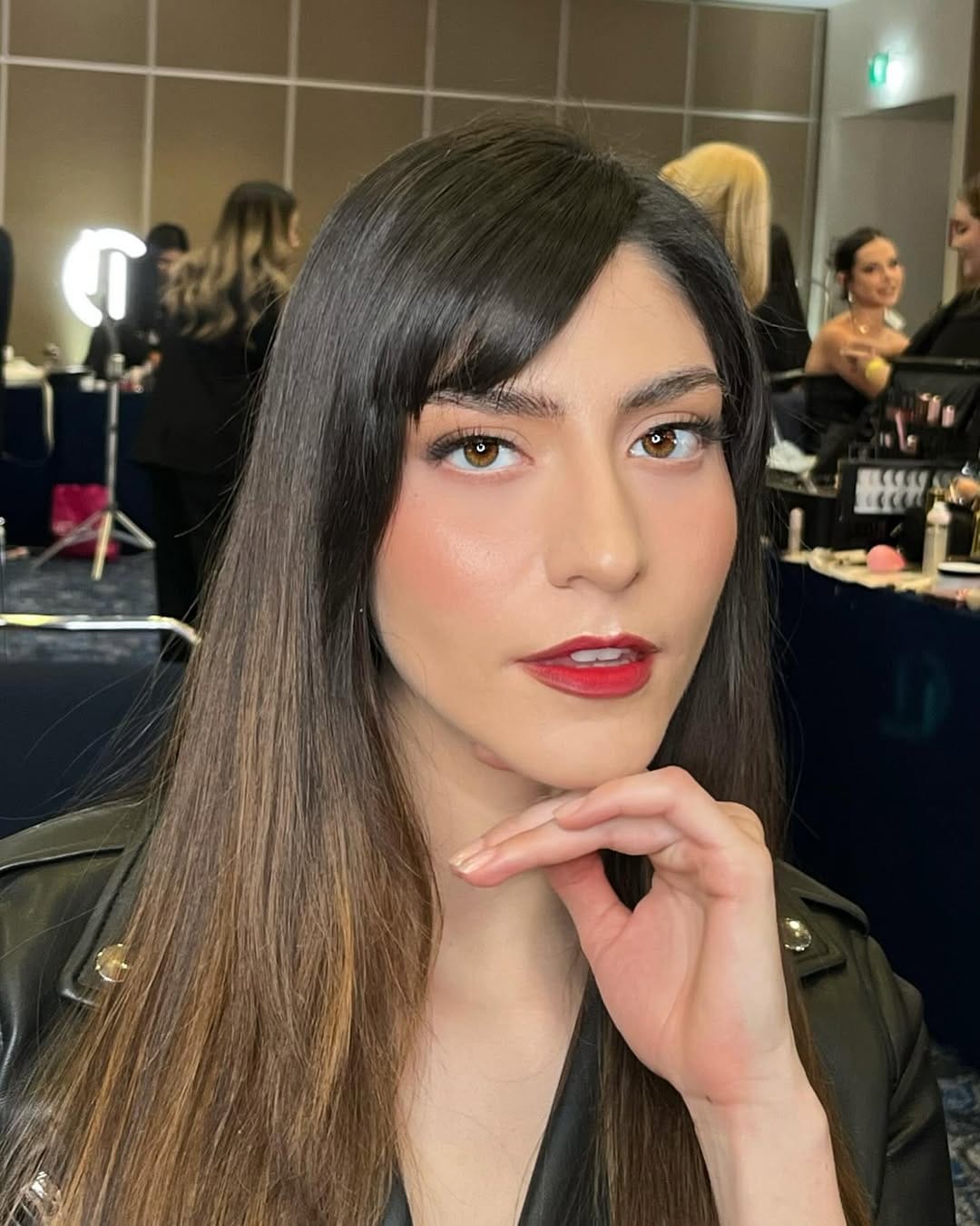 Post 9 by Ingrid Carvajal Makeup Artist on Instagram (carousel)