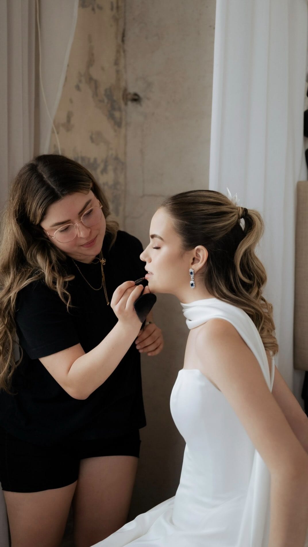 Post 5 by Ingrid Carvajal Makeup Artist on Instagram (video)