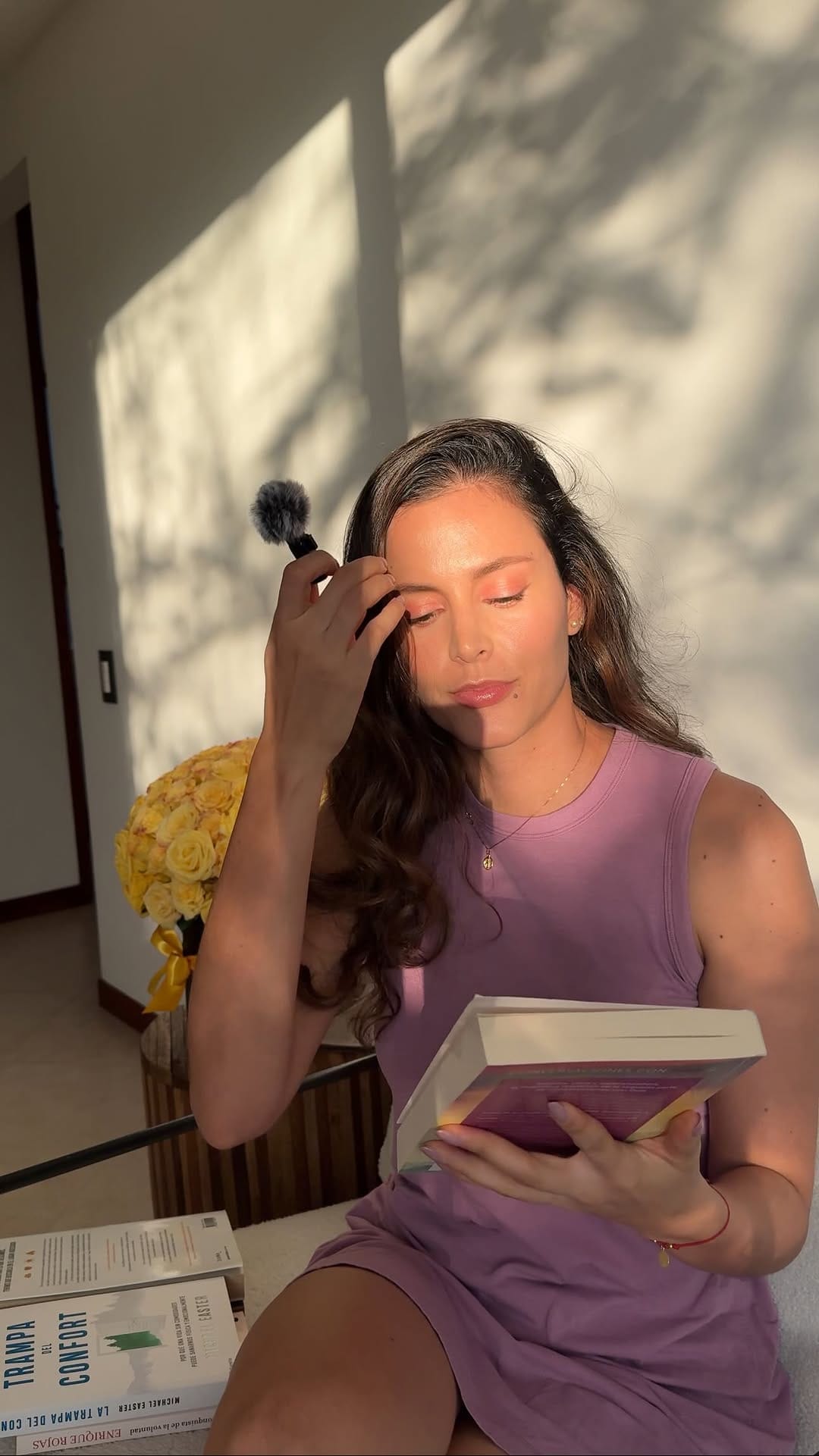 Post 4 by Daniela Castañeda • Emprendedora •Modelo on Instagram (video)