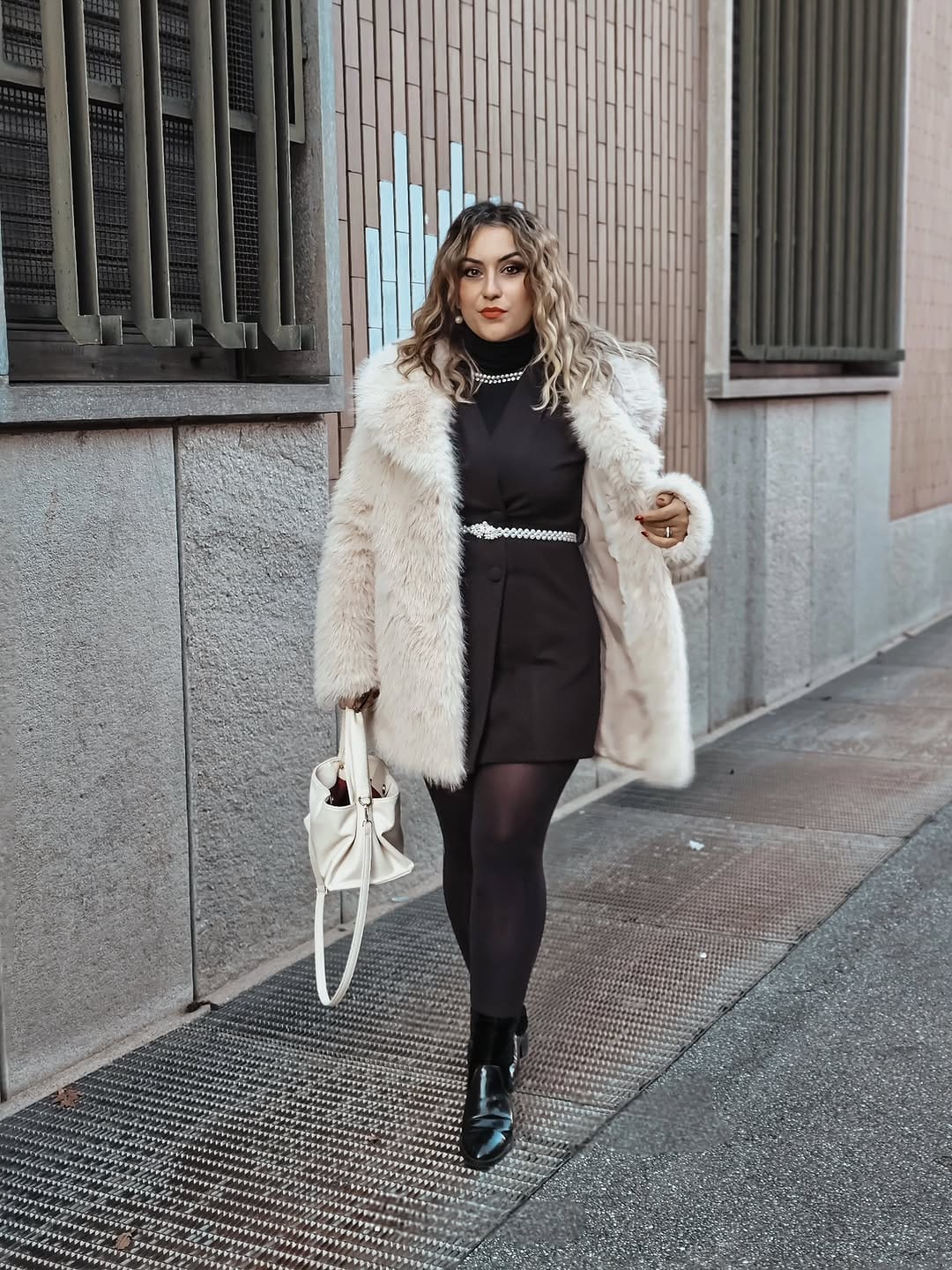 Post 4 by Leonida Sinaj on Instagram (image)