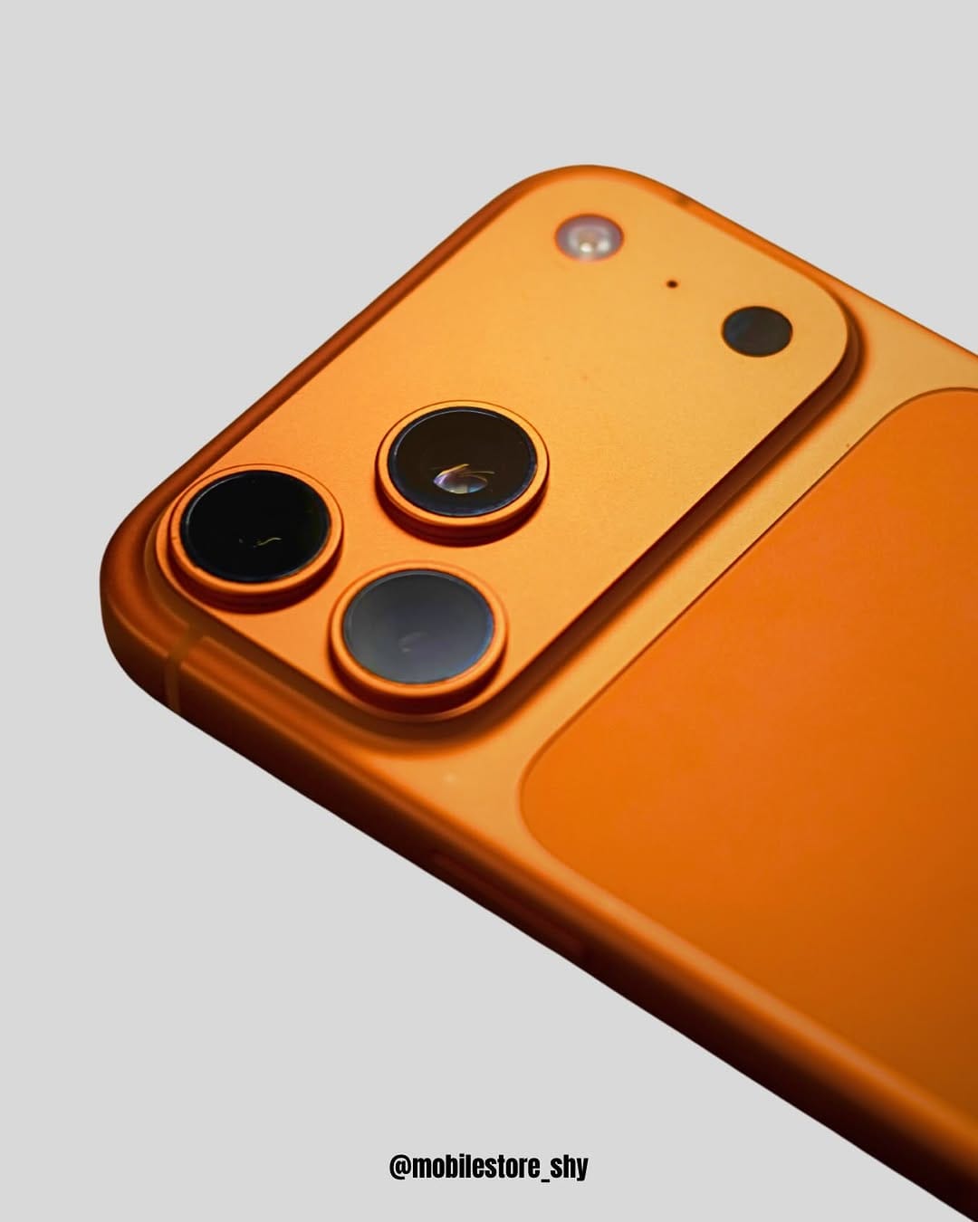 Post 5 by MOBILE  𝑺𝒕𝒐𝒓𝒆  on Instagram (image)