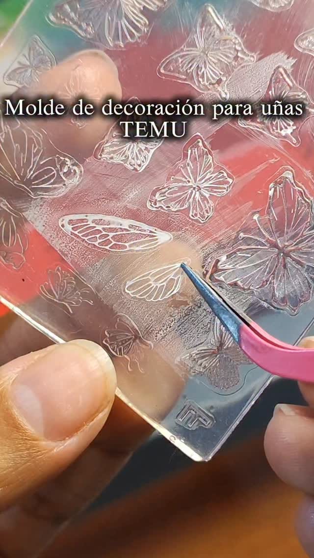 Post 2 by day luna on Instagram (video)