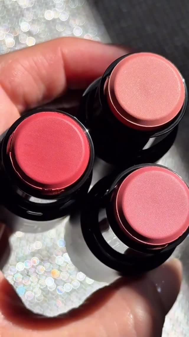Post 5 by GC BEAUTY • TIENDA DE MAQUILLAJE IMPORTADO on Instagram (video)