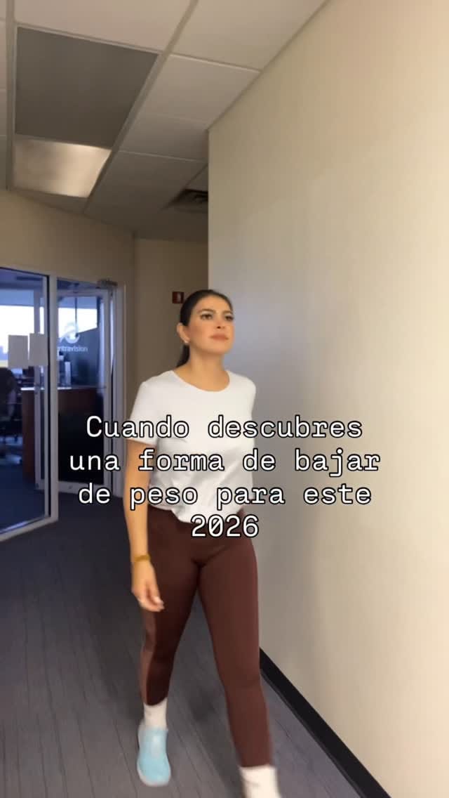 Post 3 by Claudia Anguiano on Instagram (video)