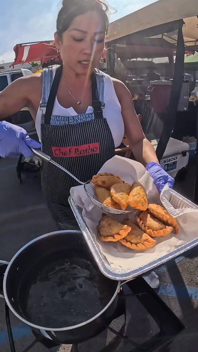 Post 6 by -KOLEON 👽 on Instagram (video)