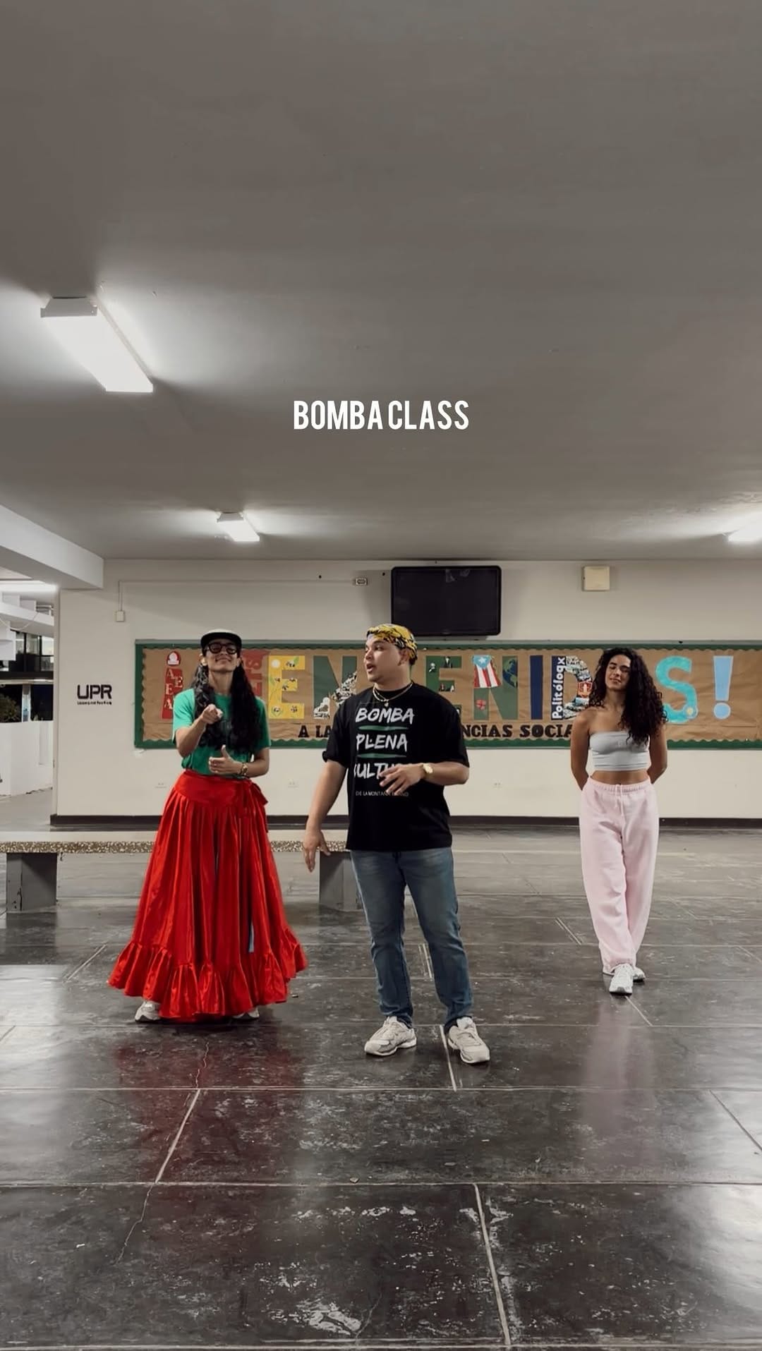 Post 6 by Miredy Rivera on Instagram (video)