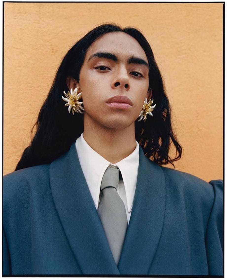 Post 10 by Huitzili Espinosa on Instagram (image)