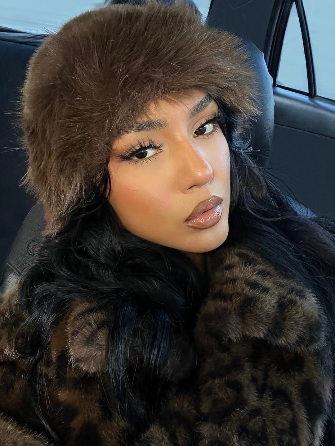Post 6 by Yolanda Guerrero on Instagram (image)