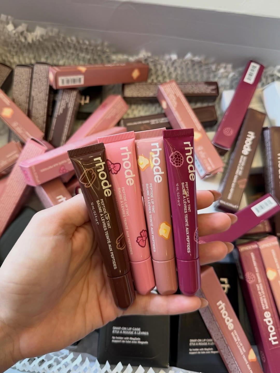 Post 10 by Val cosmetics on Instagram (carousel)