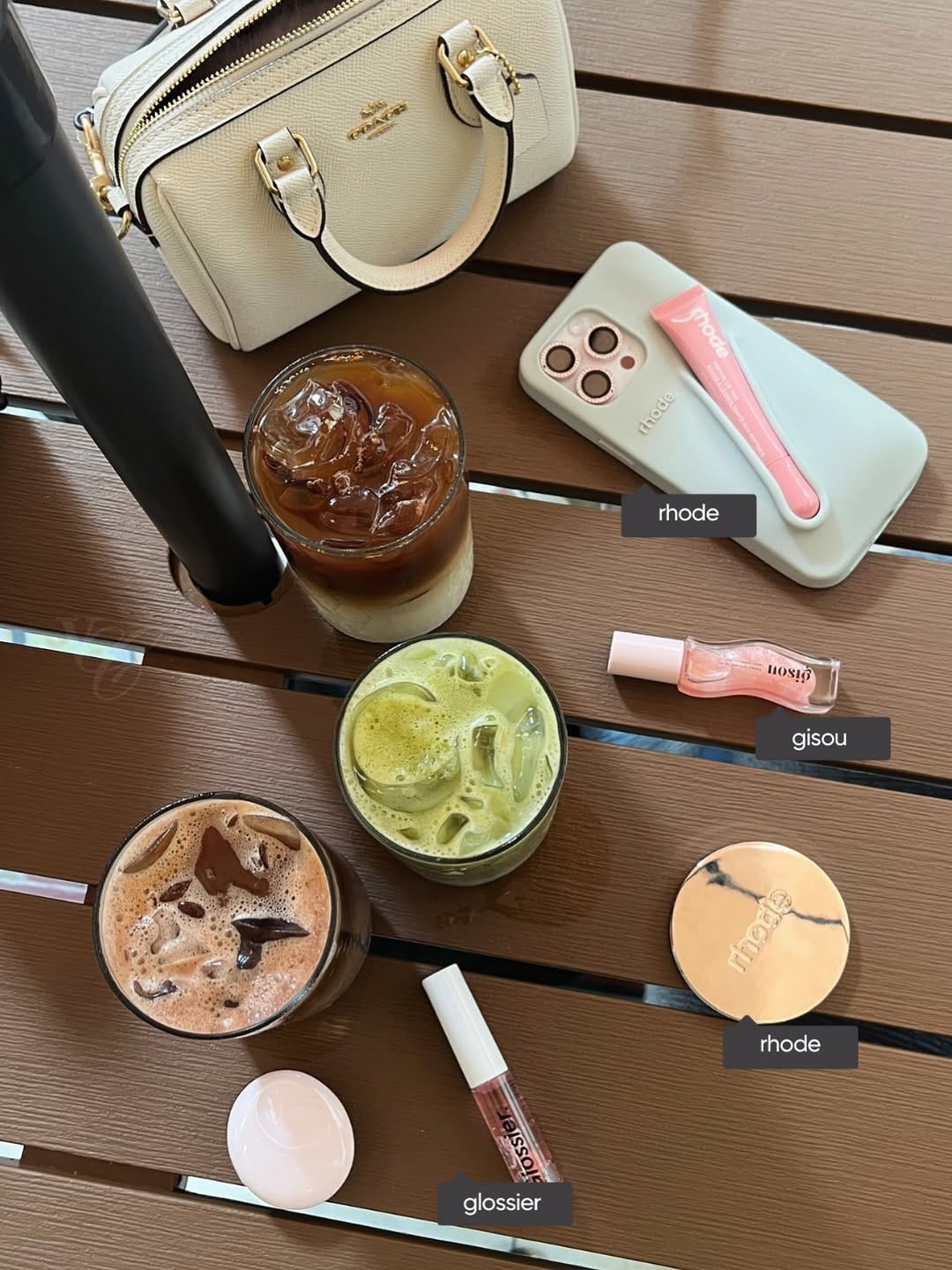 Post 5 by Val cosmetics on Instagram (image)