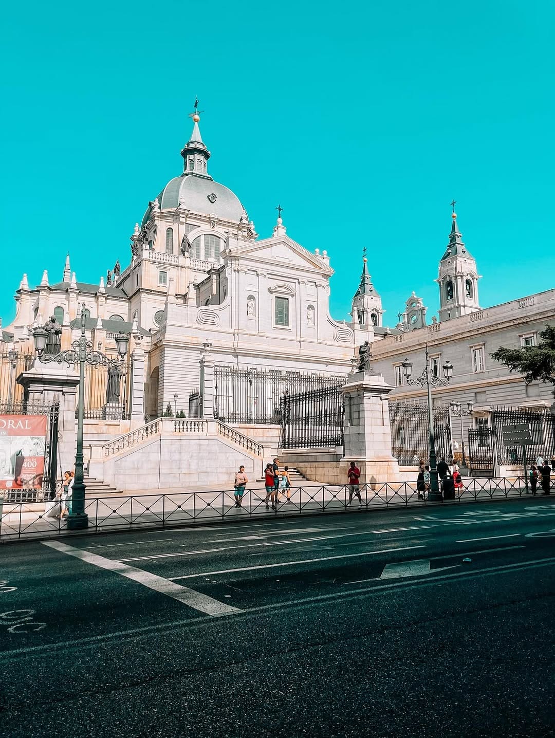 Post 2 by N i k o  L i b r e r a on Instagram (carousel)