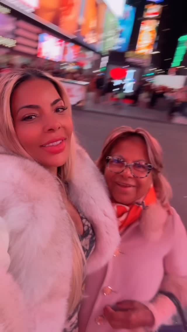Post 8 by Blanca Soares on Instagram (video)