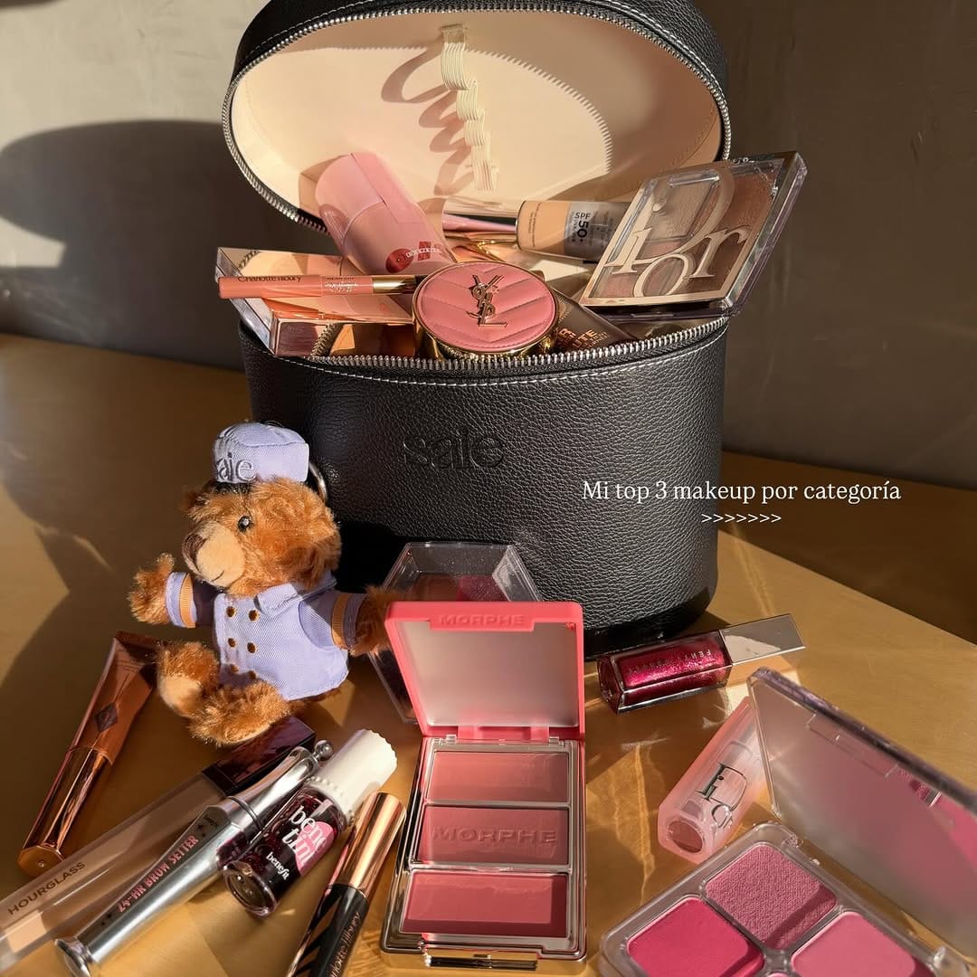 Post 7 by Fashion Beauty on Instagram (carousel)