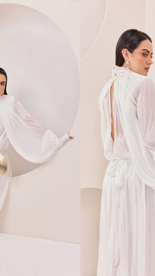 Post 8 by Eliza Curiel BM Fashion on Instagram (video)