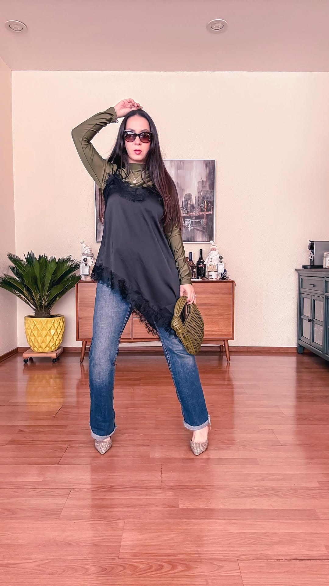 Post 7 by Diana Ortiz | Fashion & Beauty on Instagram (video)