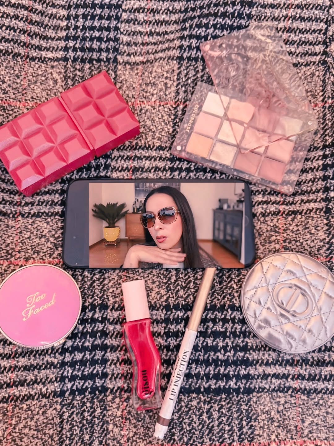 Post 4 by Diana Ortiz | Fashion & Beauty on Instagram (carousel)
