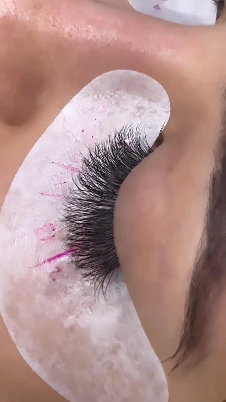Post 10 by Microblading Alexa Divine ✨ on Instagram (video)