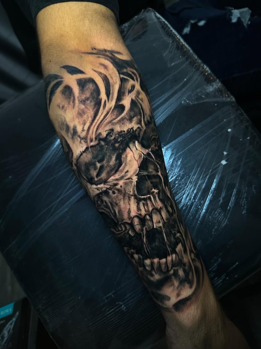 Post 4 by Javier Pineda on Instagram (image)