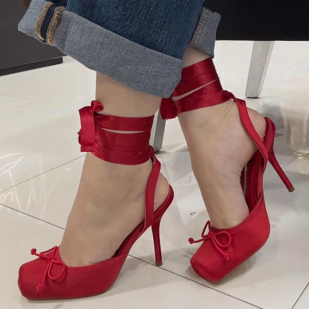 Post 4 by Mia Shoes Mexico | Zapatos on Instagram (carousel)