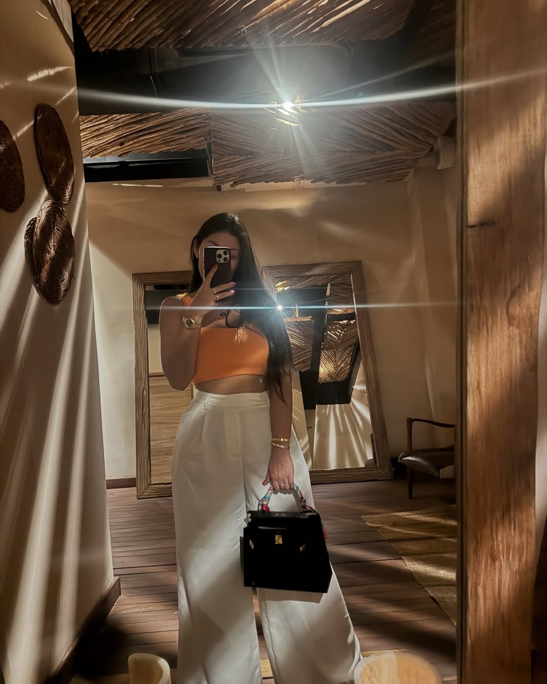 Post 9 by Gaby Cruz on Instagram (carousel)