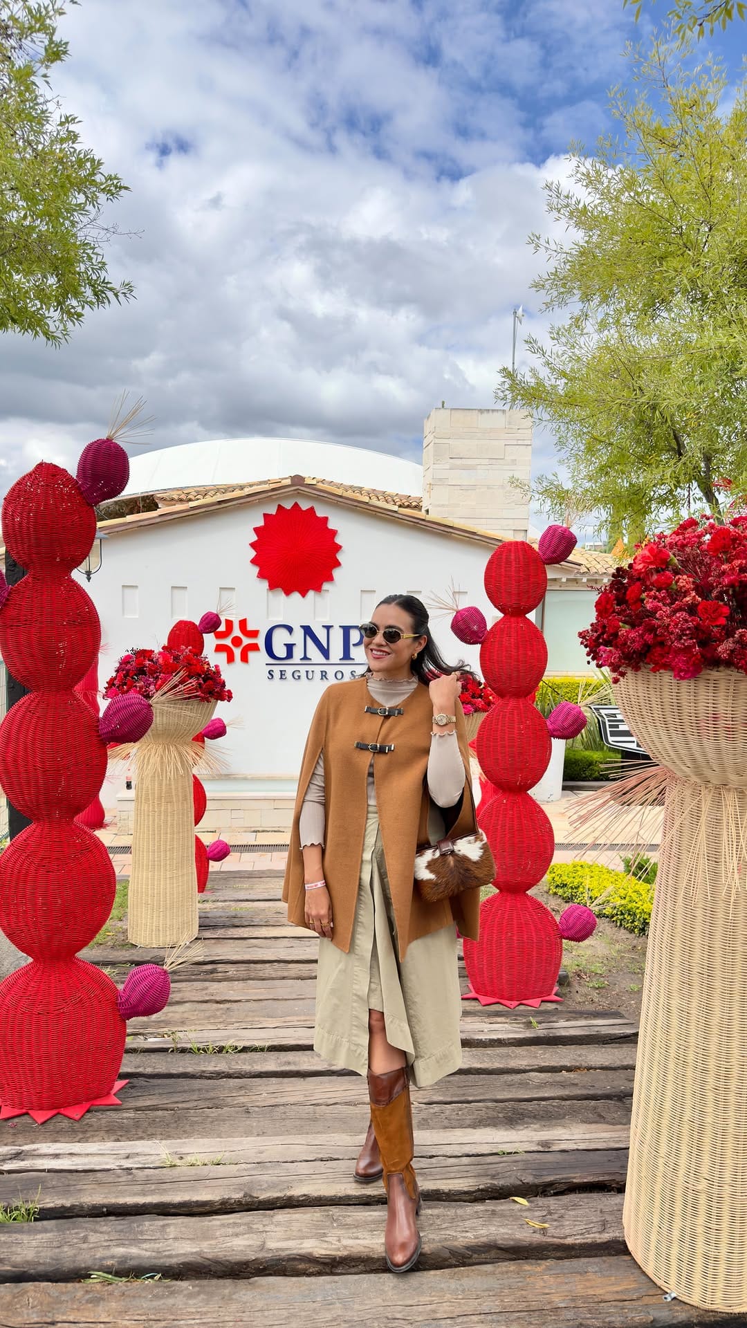 Post 10 by DNI- Daniela Novelo I on Instagram (video)