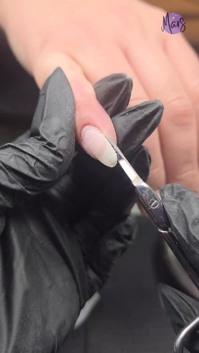 Post 1 by Miriam ✨️ on Instagram (video)