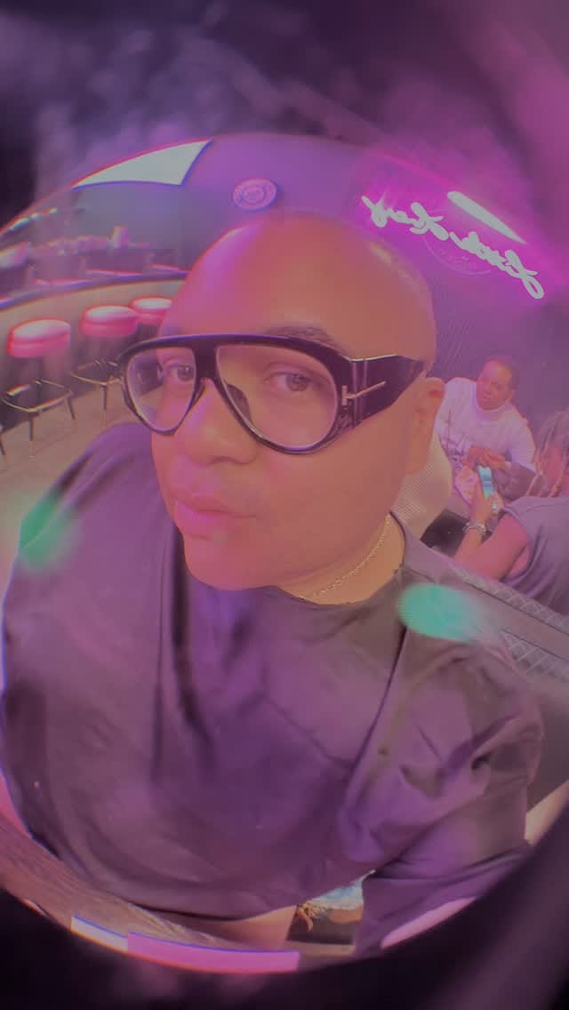 Post 6 by Michael Shead on Instagram (video)