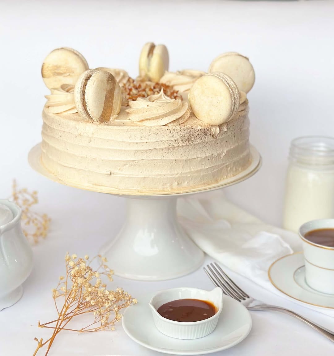 Post 5 by Le Macaron Boutique on Instagram (image)