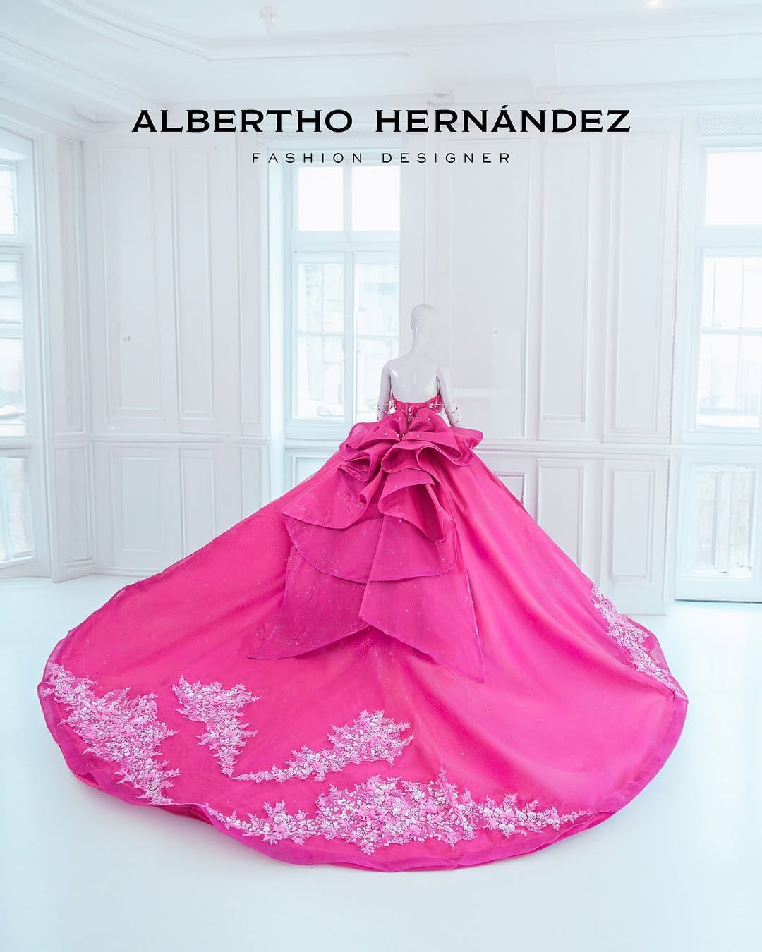 Post 5 by Albertho Hernández on Instagram (carousel)