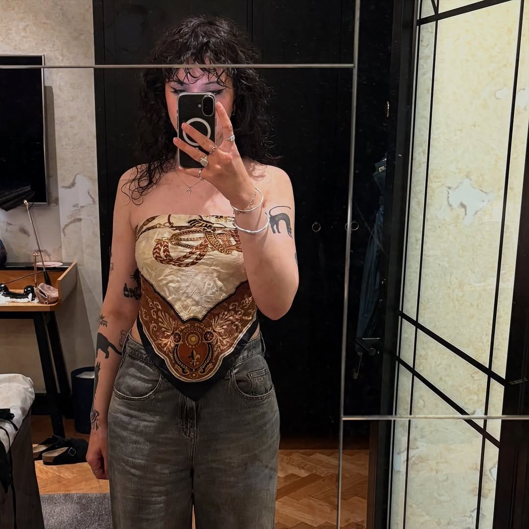 Post 6 by meow on Instagram (carousel)