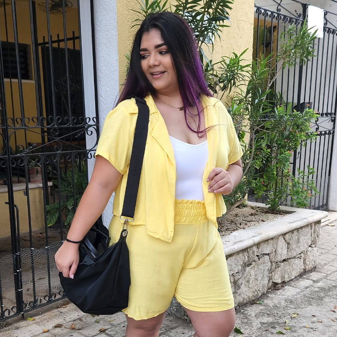 Post 4 by Valerosa on Instagram (image)